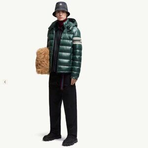 Moncler Men's Green Landre Down Jacket